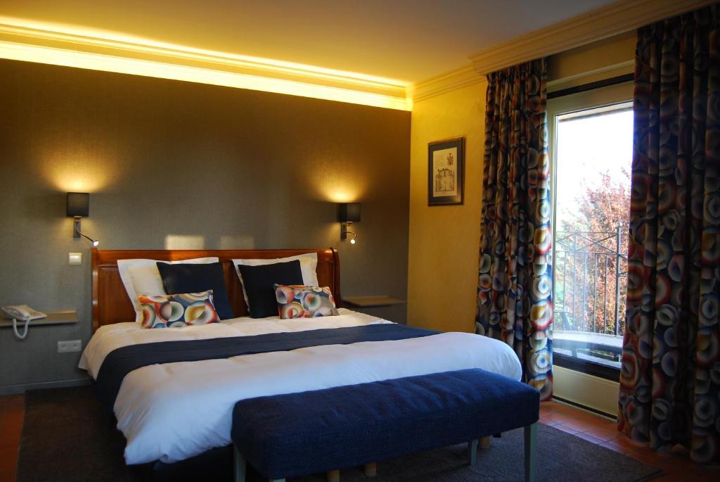 Hostellerie Gilain Achene Экстерьер фото